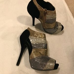 Glitz and glam heels glitter gold & silver black velvet peeptoe booties